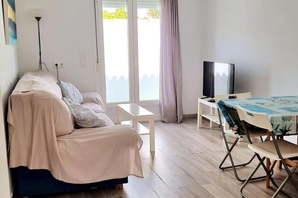 Apartamento Privado Con Jardin, Piscina Elevada Y Bbq ชิกลานา เด ลา ฟรอนเตรา ภายนอก รูปภาพ