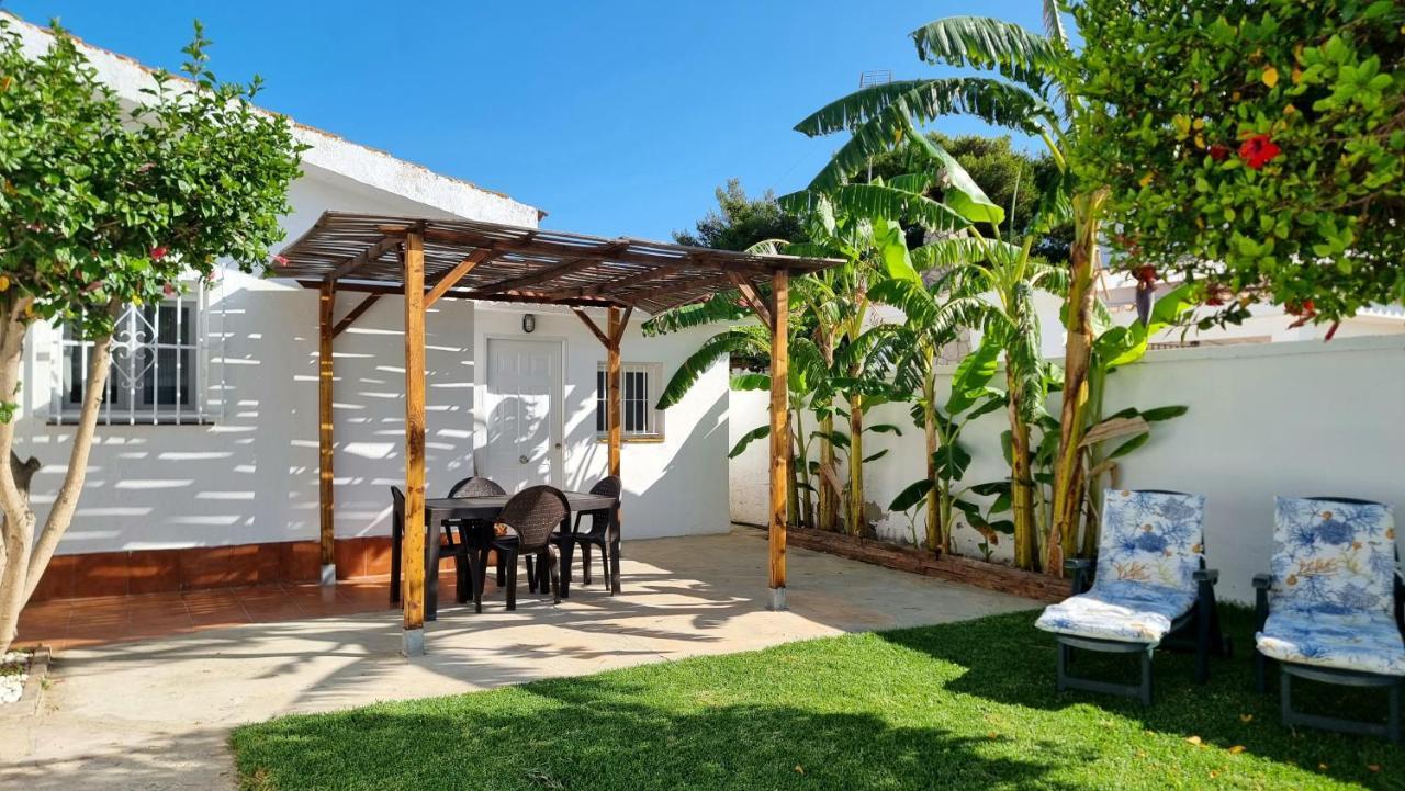 Apartamento Privado Con Jardin, Piscina Elevada Y Bbq ชิกลานา เด ลา ฟรอนเตรา ภายนอก รูปภาพ